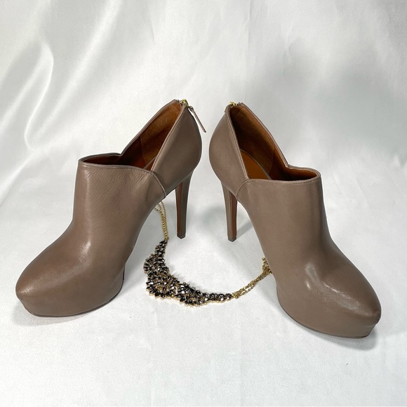 NINE WEST - Balenie - Platform Stiletto Heels - Size - EUC - Picture 7 of 7